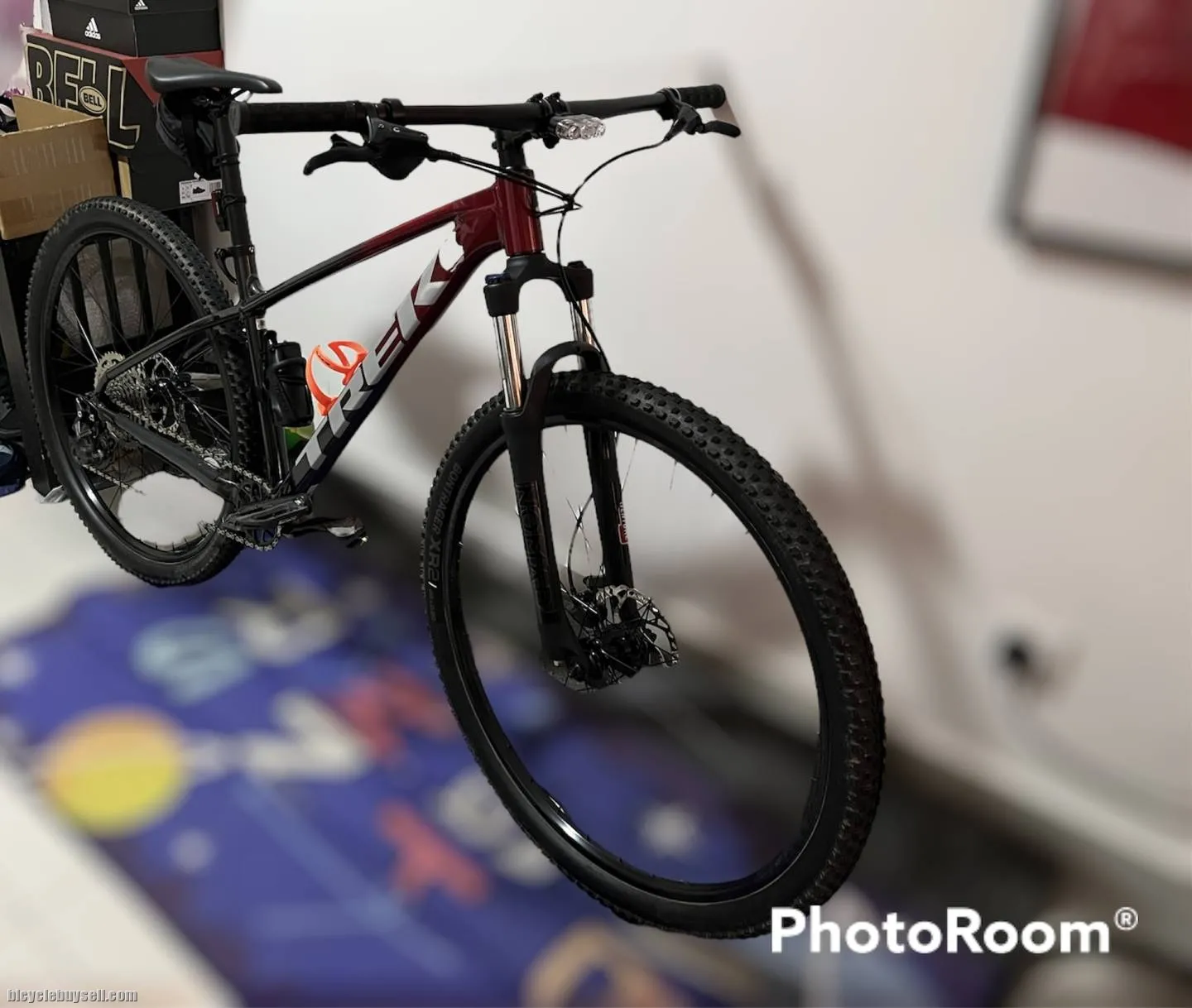 Trek Marlin 6 2022 with full accessories