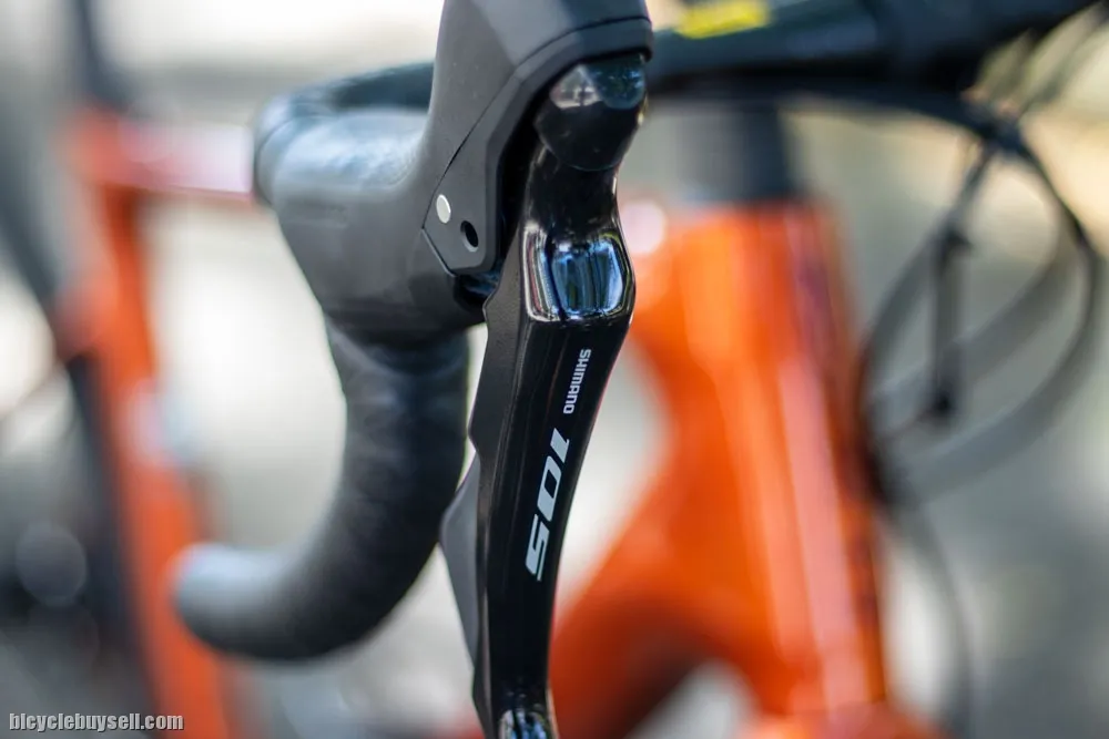 GIANT Defy Advanced 2 (2022) | Endurance Carbon bike (Size-M/Color-Amber Glow)