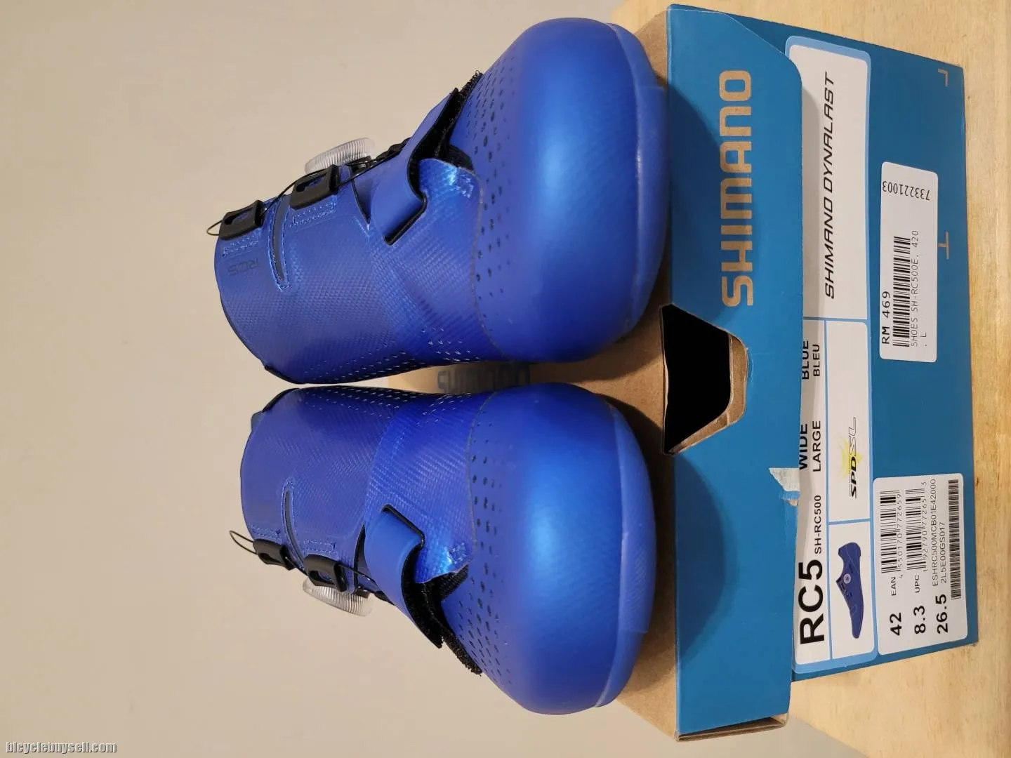 (SOLD) Shimano RC5 Roadbike Shoe 99.9% New