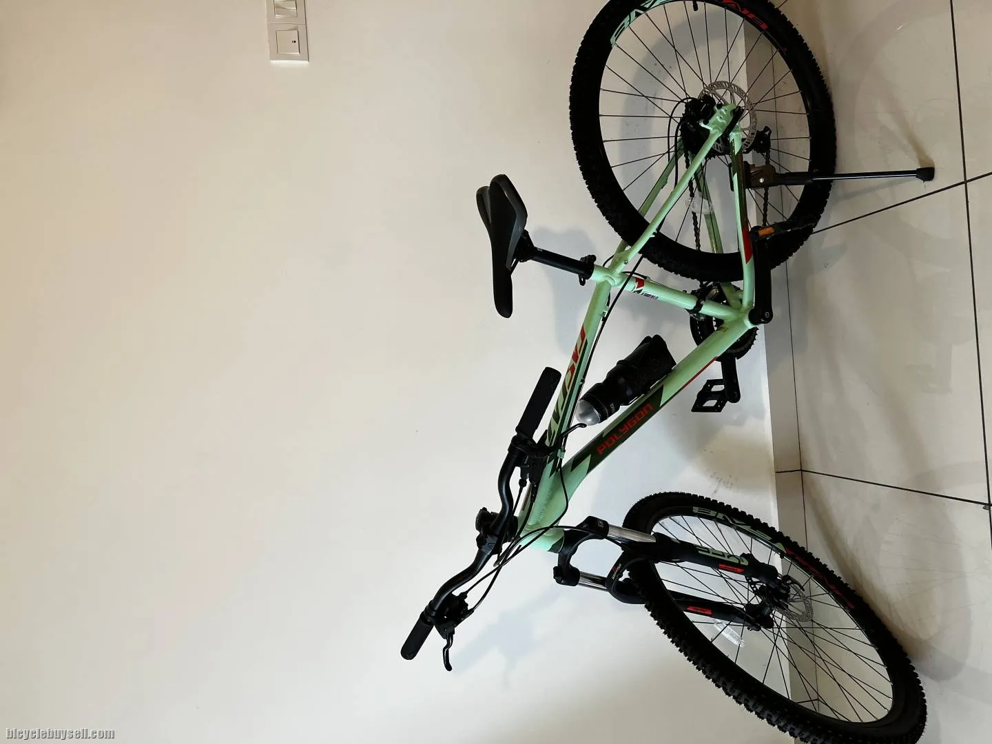 Mountain Bike Cascade 4 Polygon