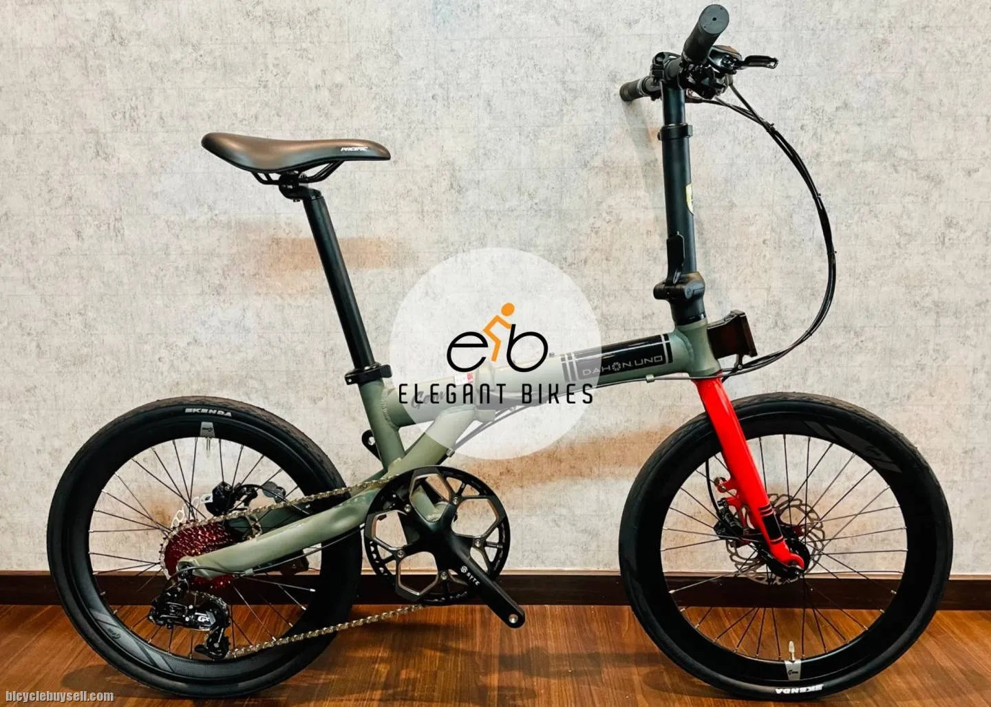 DAHON UNO GEM 10SP SRAM HYDRAULIC BRAKES