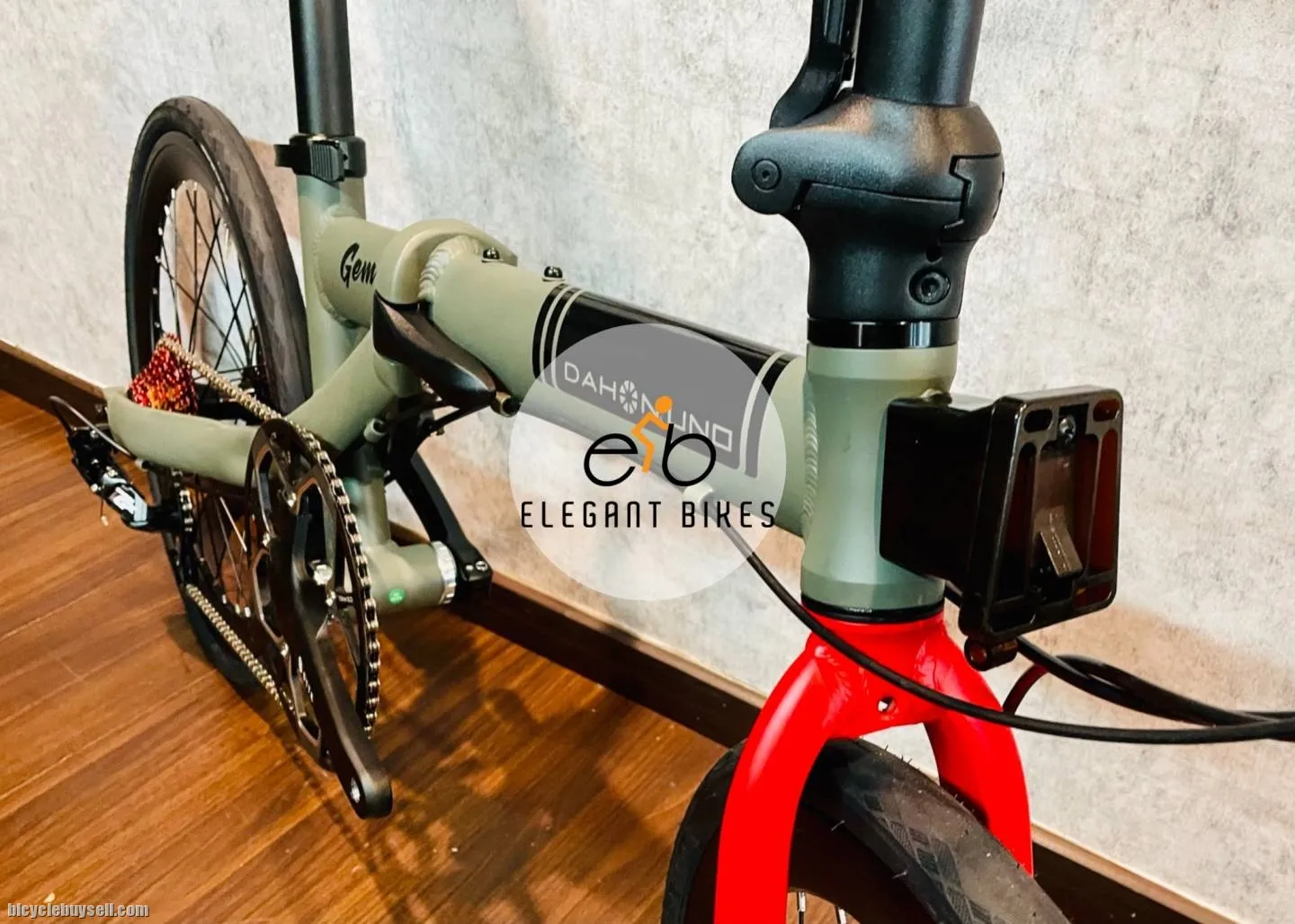 DAHON UNO GEM 10SP SRAM HYDRAULIC BRAKES