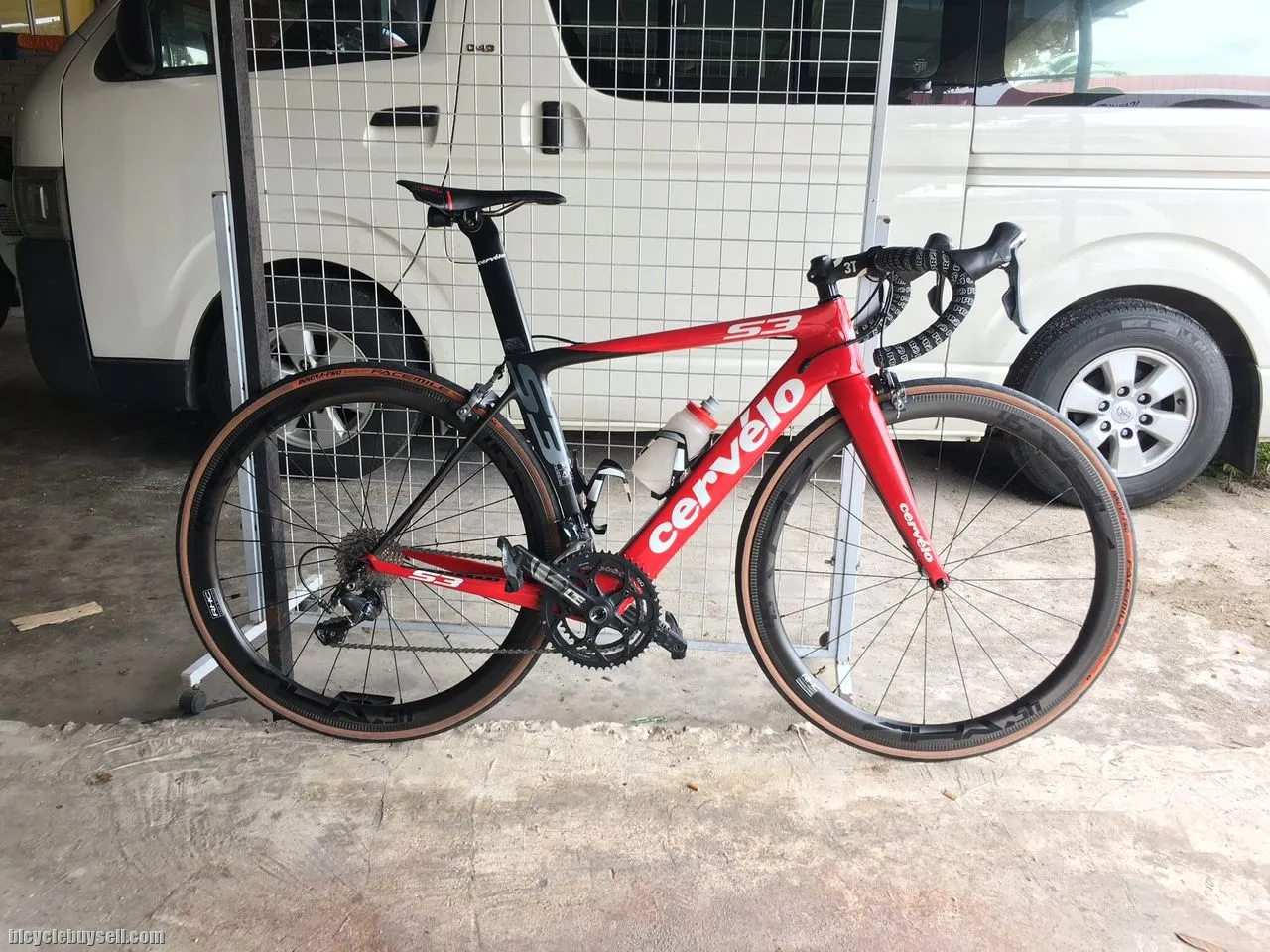 Cervelo s3 complete bike