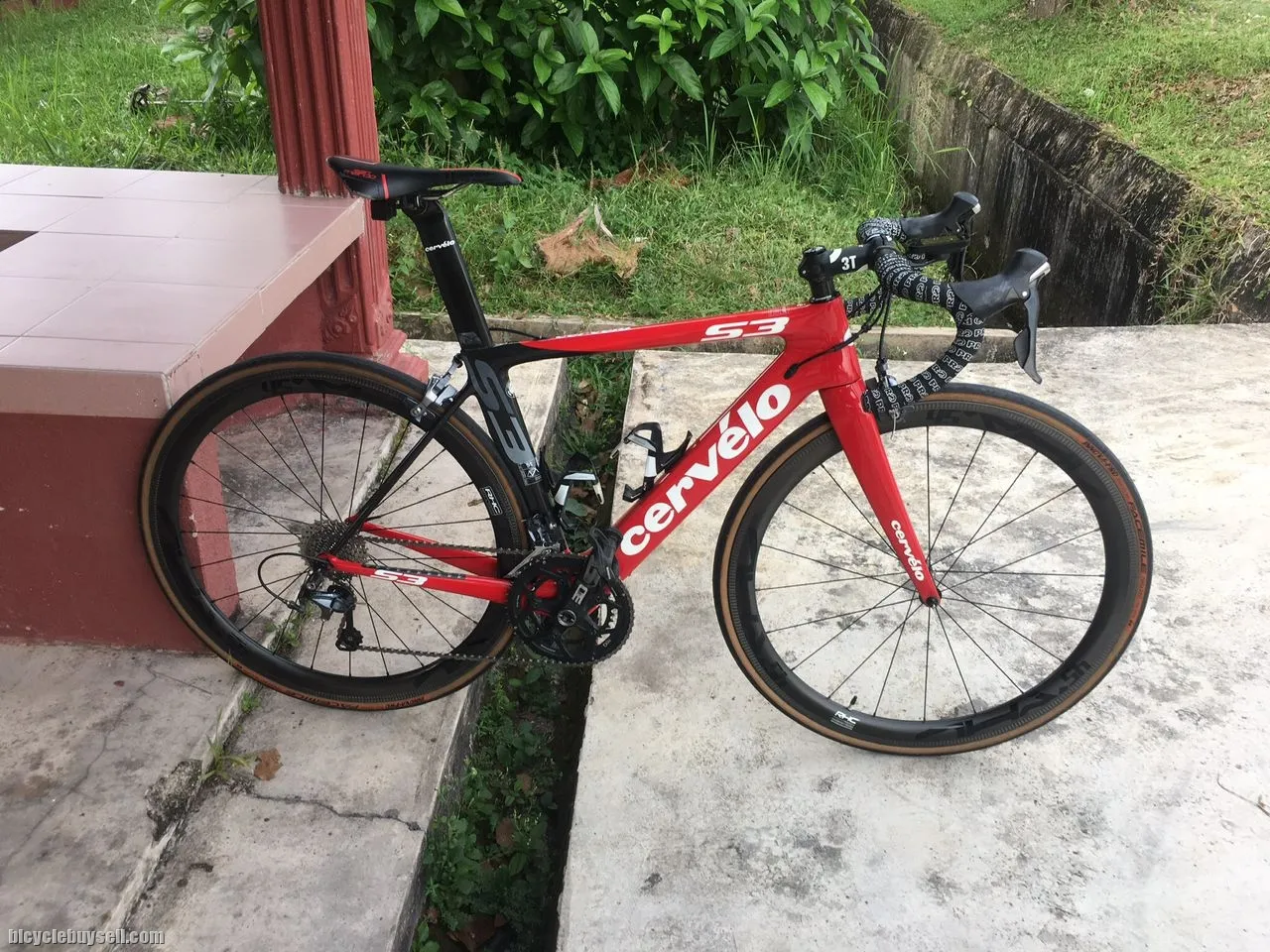 Cervelo s3 complete bike