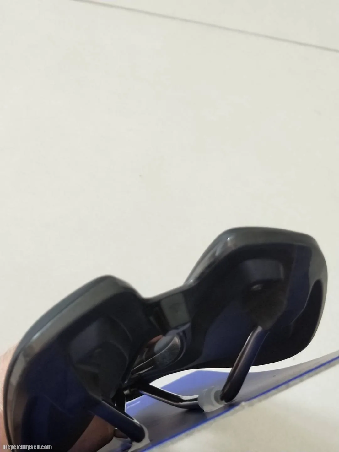 Giant Fleet SL SST Rails Carbon Base Road Bike Saddle Microfiber Black Uniclip