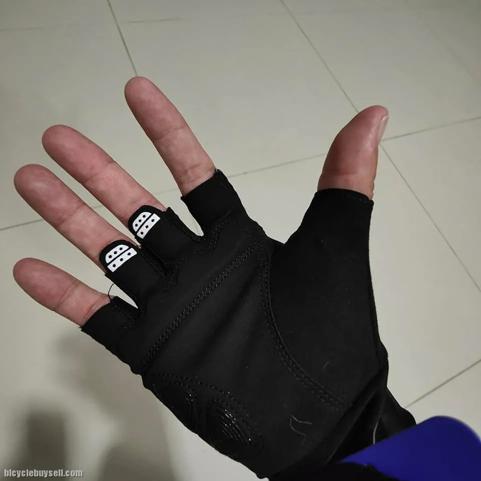 Giant Motion G1 Half Finger Gel Padding Gloves for Men / Unisex Blue-Black
