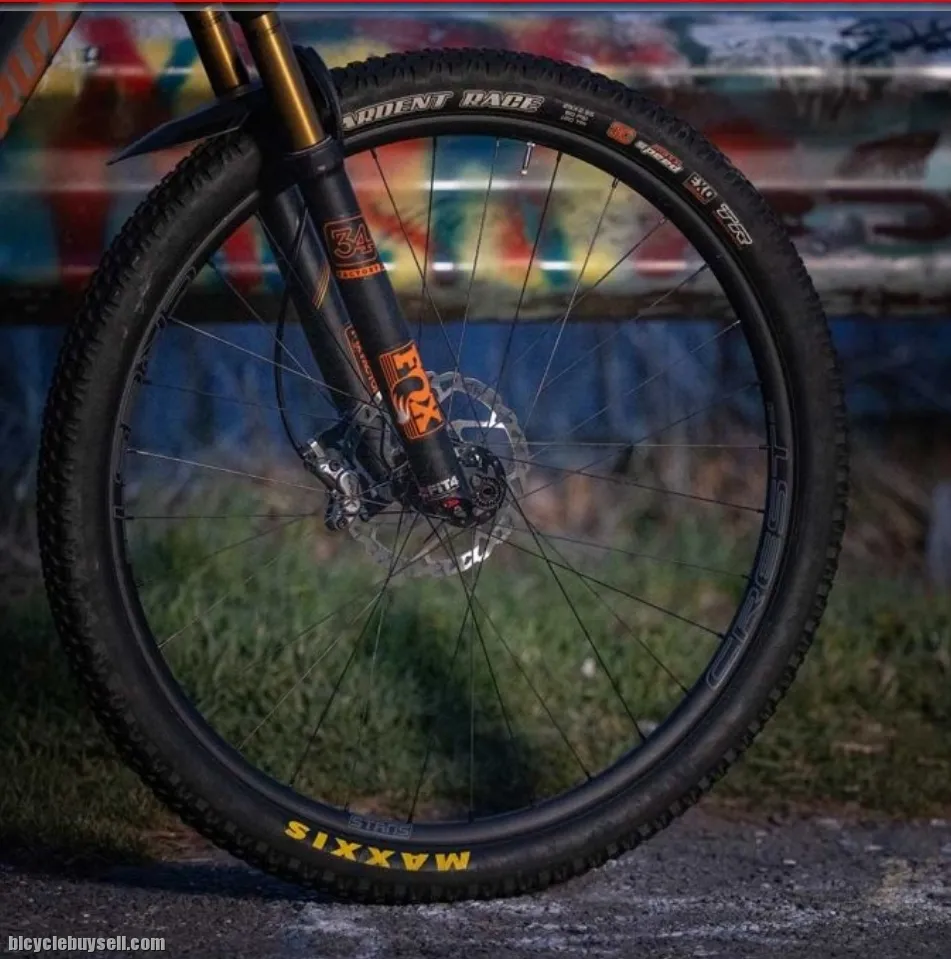 Stan's No Tube Crest MK4 Rim (MTB/Gravel)