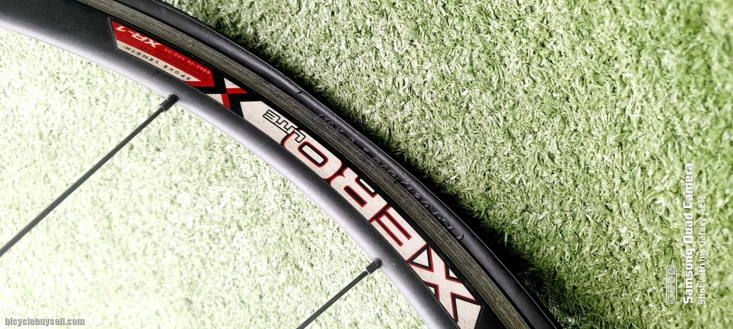XERO ELITE XR-1 wheeLset ( rim brake )