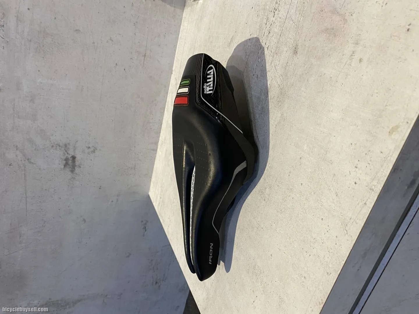 TT / Ironman Saddle