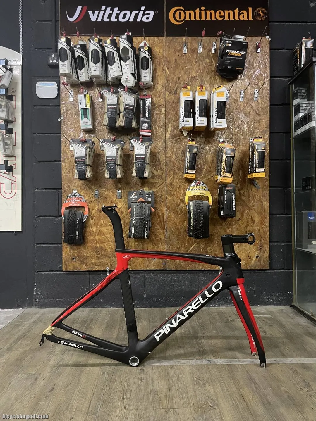 (SOLD) PINARELLO GAN S FRAMESET