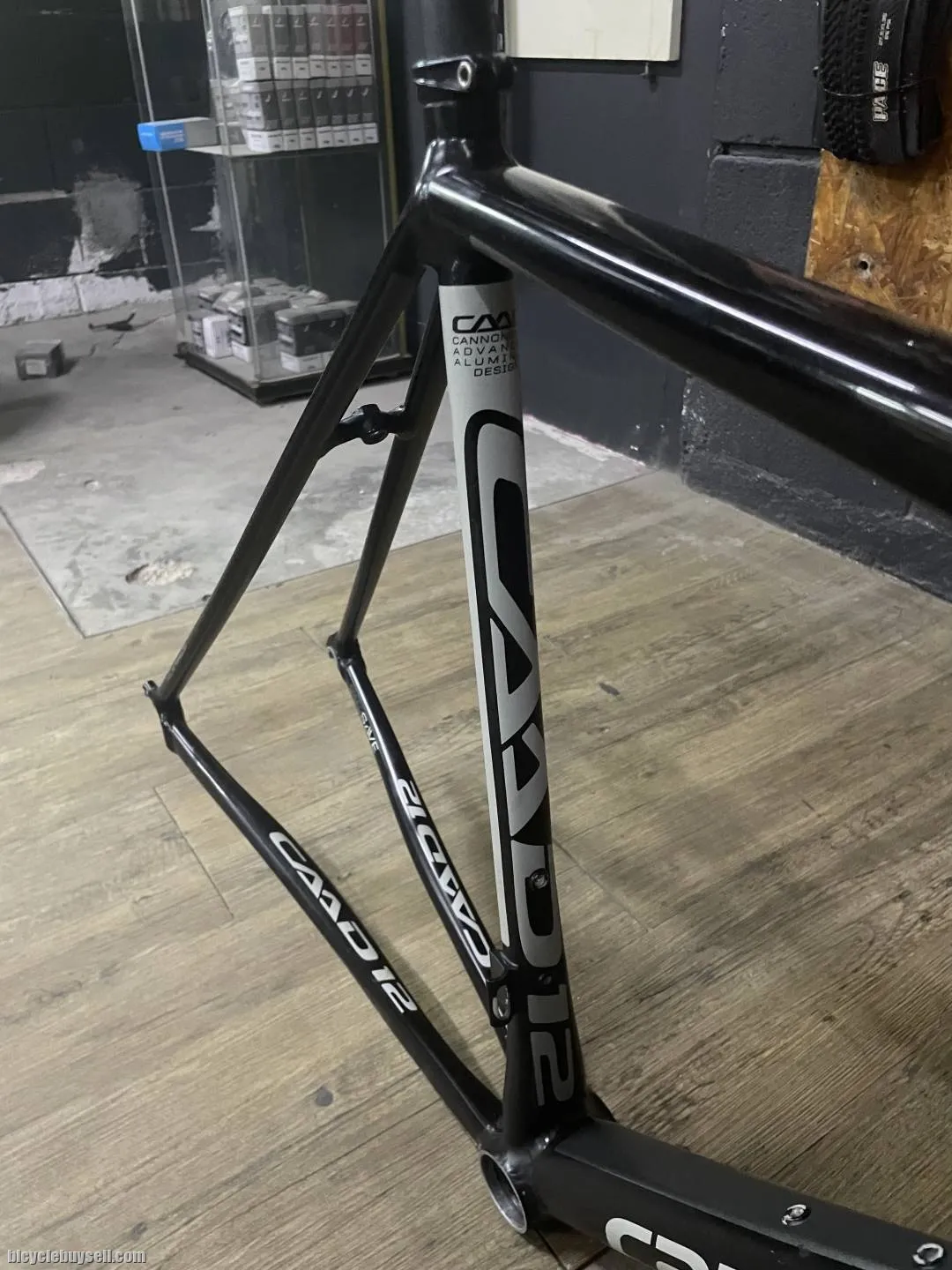 (SOLD) CANNONDALE CAAD12 rim brake frameset