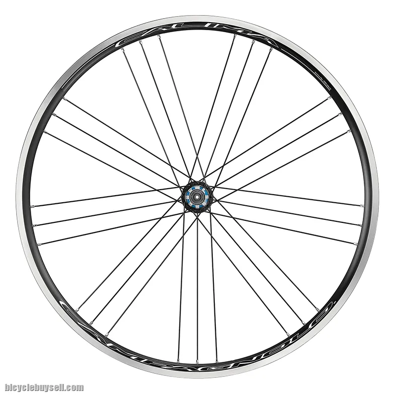 Campagnolo Calima Wheel Set With Pirelli P7 Sport Tire