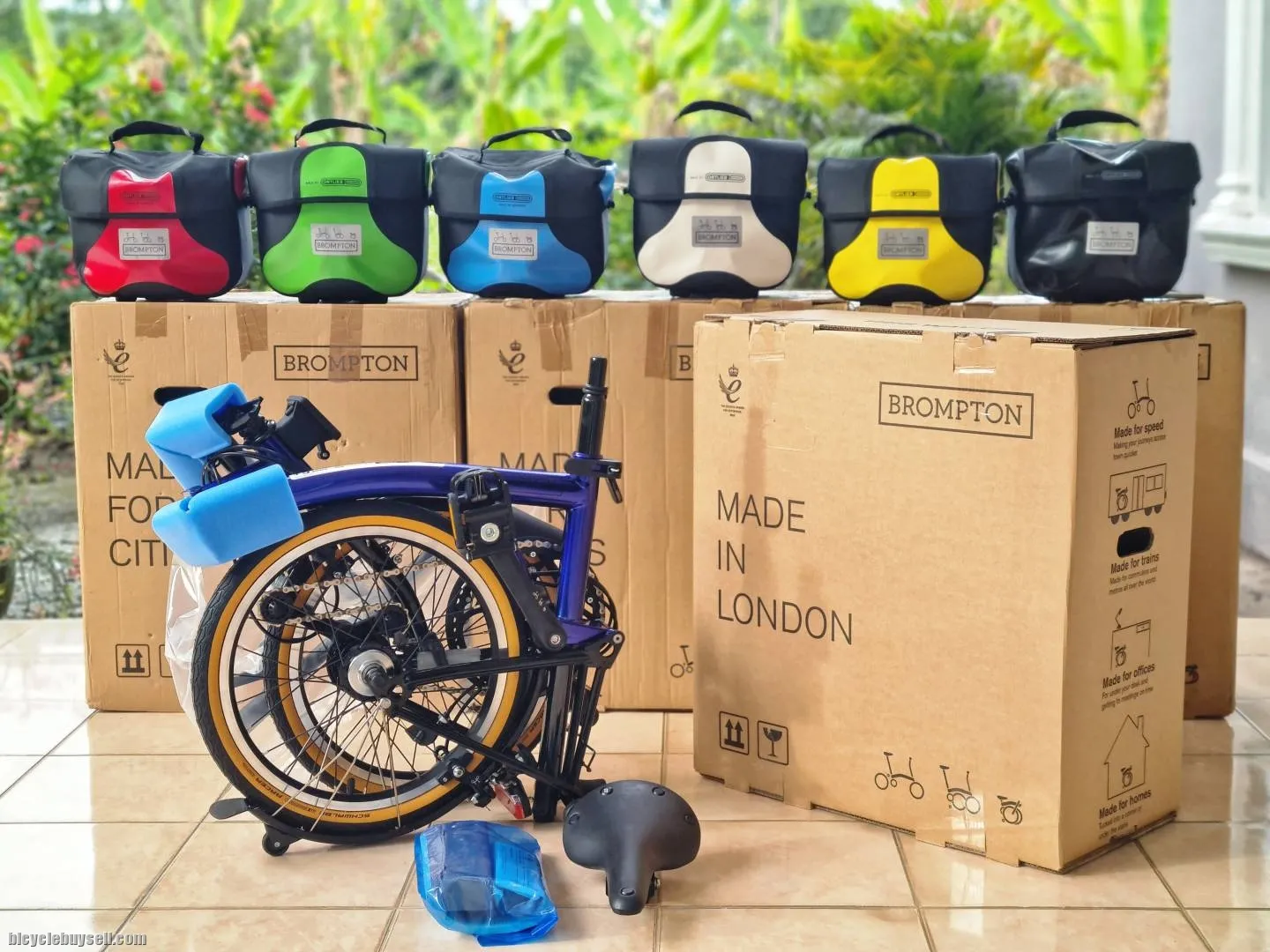 Collector item  :  Brompton C line S6L Blue Nickel edition