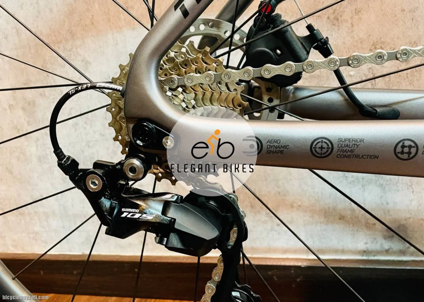 2023 TRINITY UCI APPROVED FRAME 105 R7000 11SP DISC BRAKES