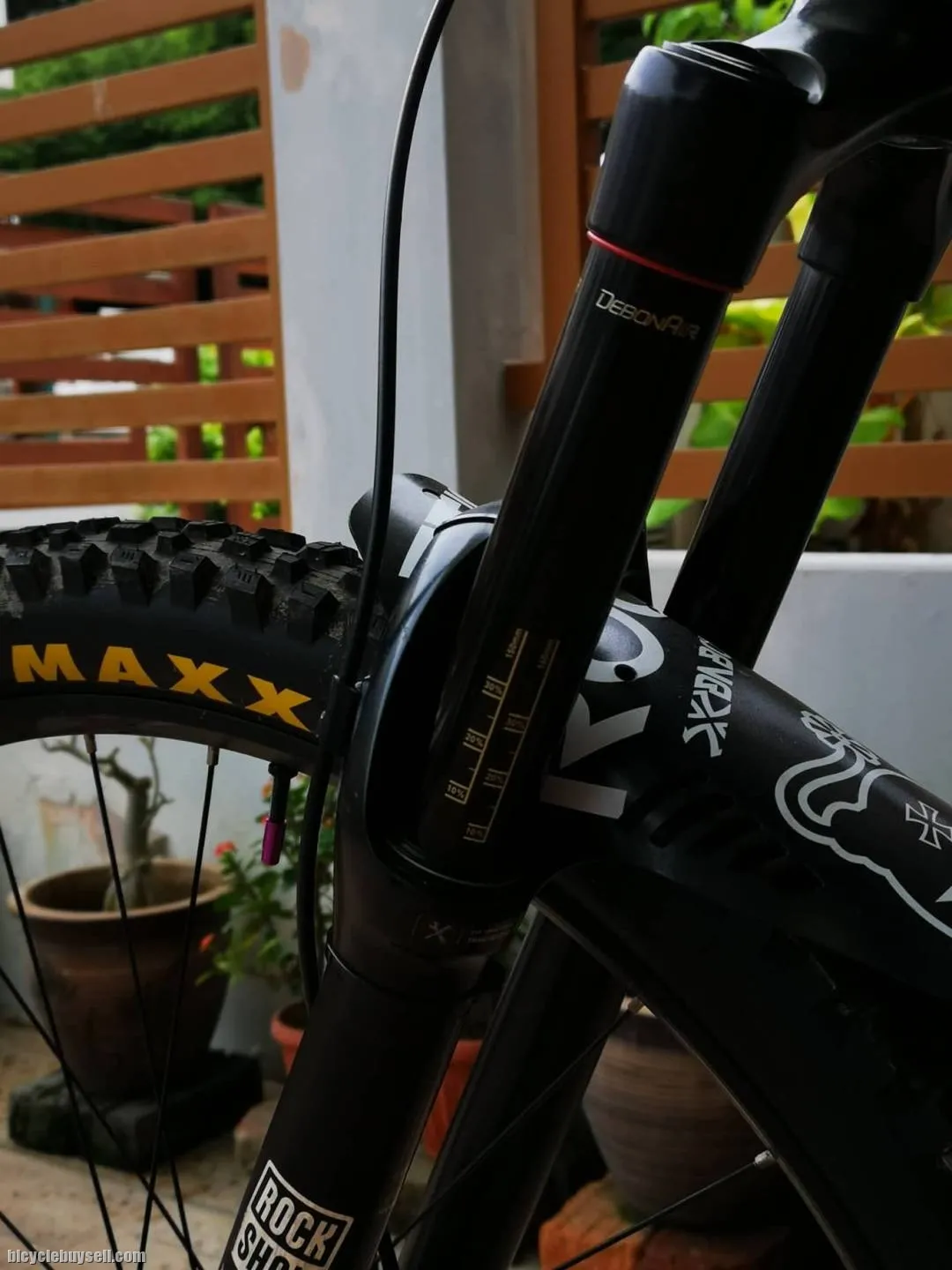 (SOLD)Rockshox Yari 29er with Lyrik Ultimate Decals