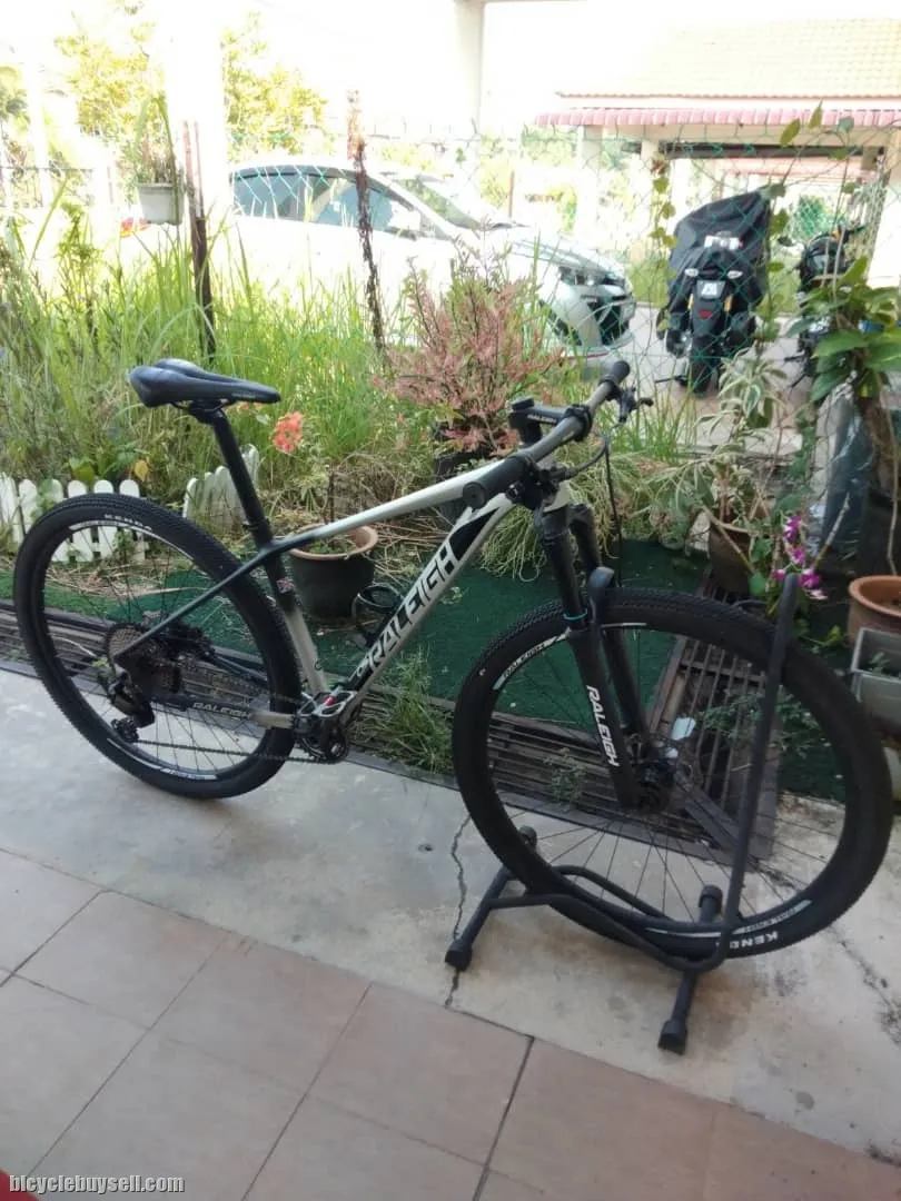29â€ MTB RALEIGH ECHO 2021 MODEL SHIMANO DEORE