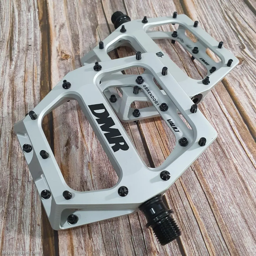 DMR VAULT-BRENDOG ICE PEDAL