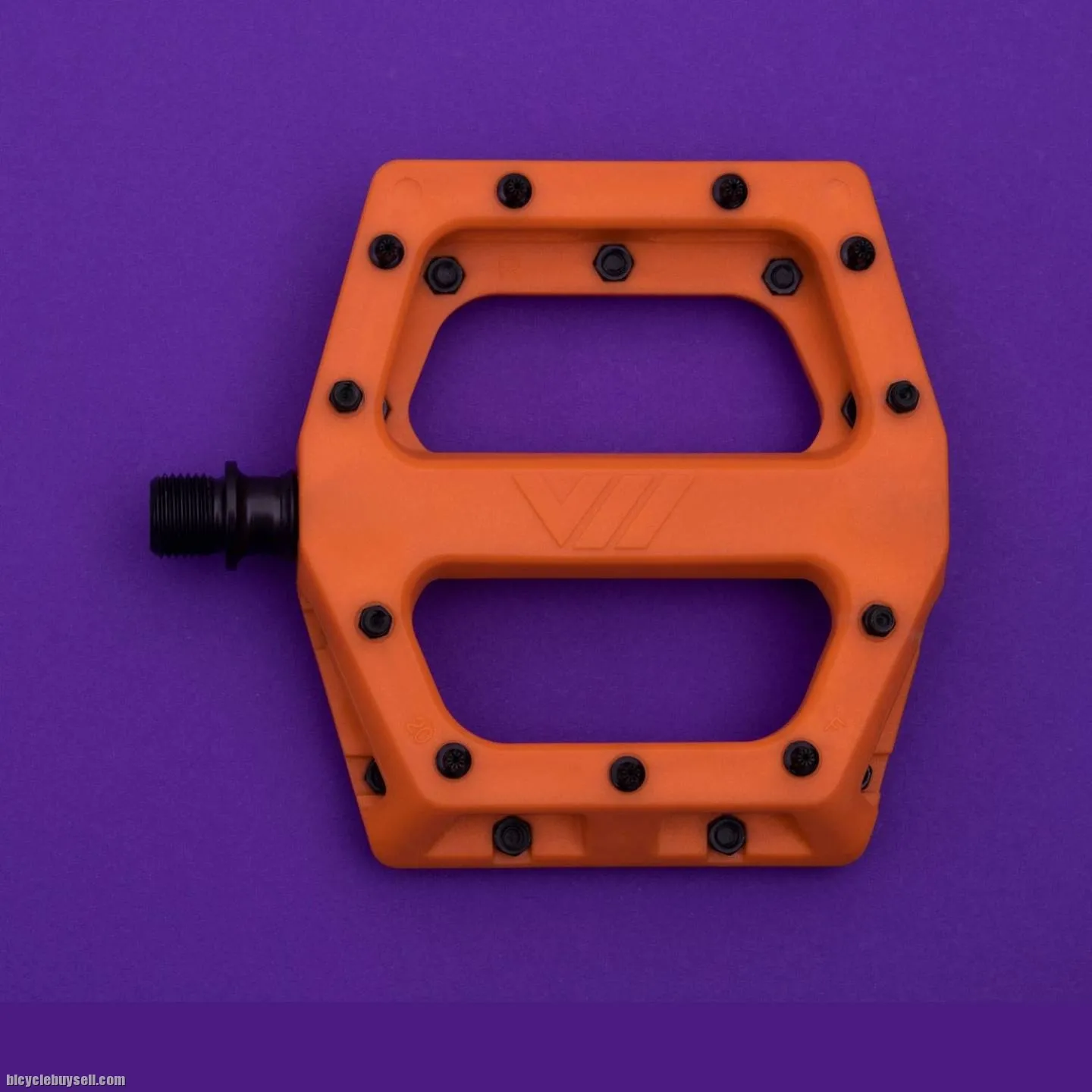 DMR â€“ V11 PEDAL NYLON PEDALS