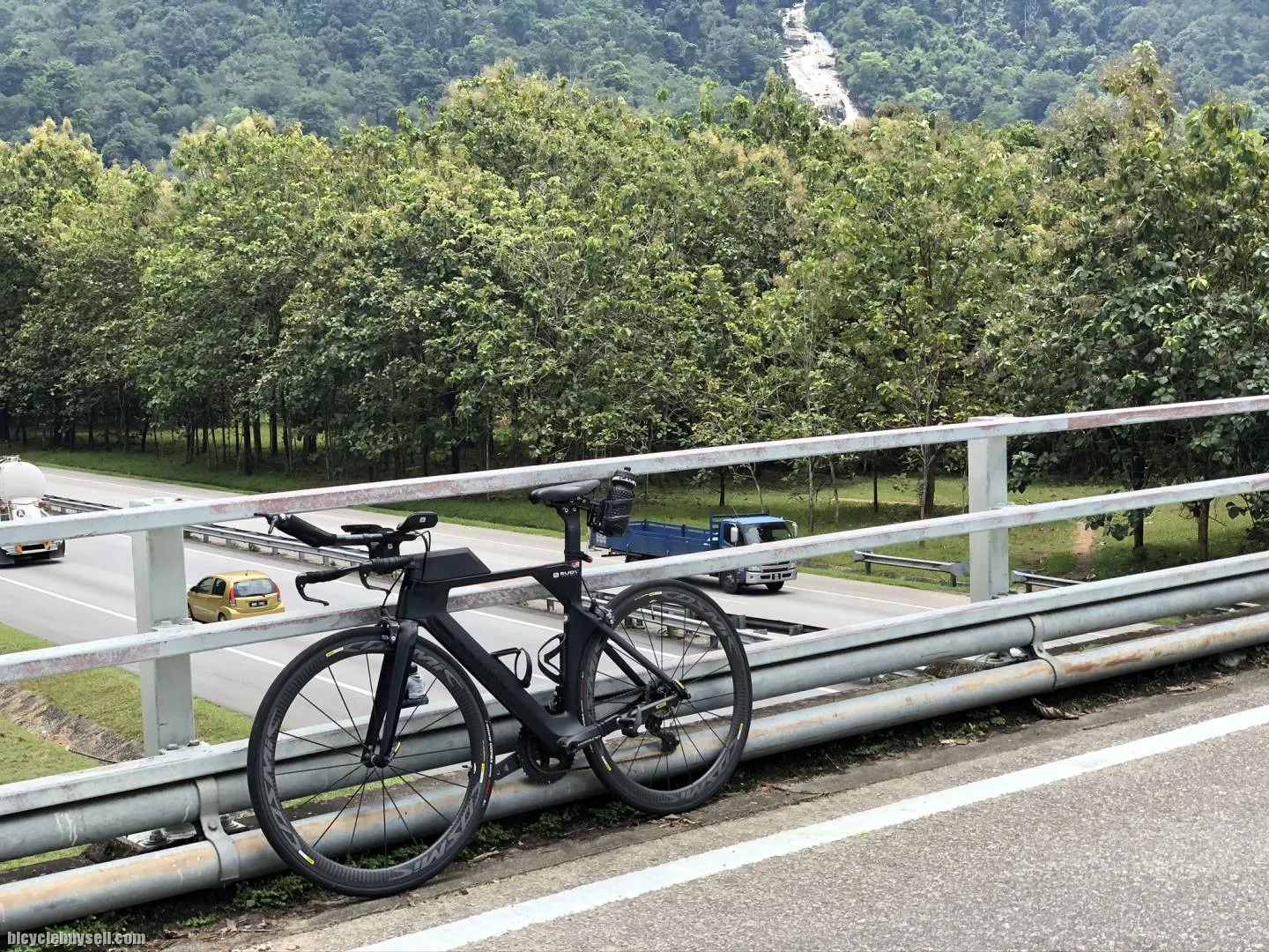 Canyon Speedmax CF 8.0 (size S)