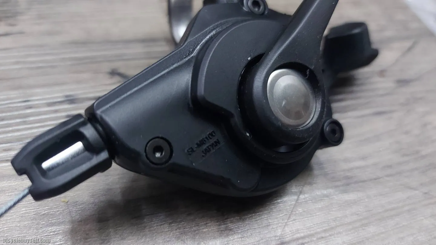 FREE POSTAGE!! Shimano XT 12speed(right shifter) SL-M8100R