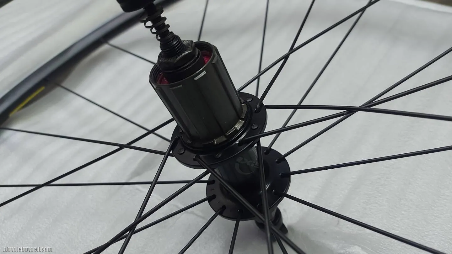 FREE POSTAGE!! Wheelset Axis Sport 700c