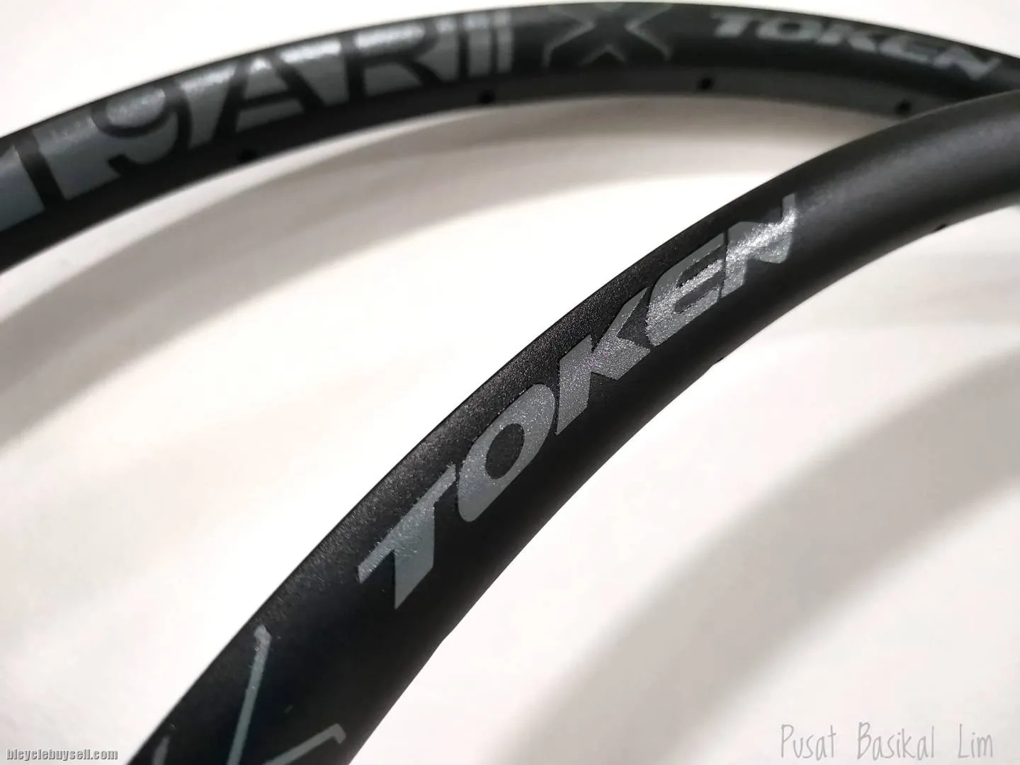 Token MTX C19AR 29 Alloy Rim