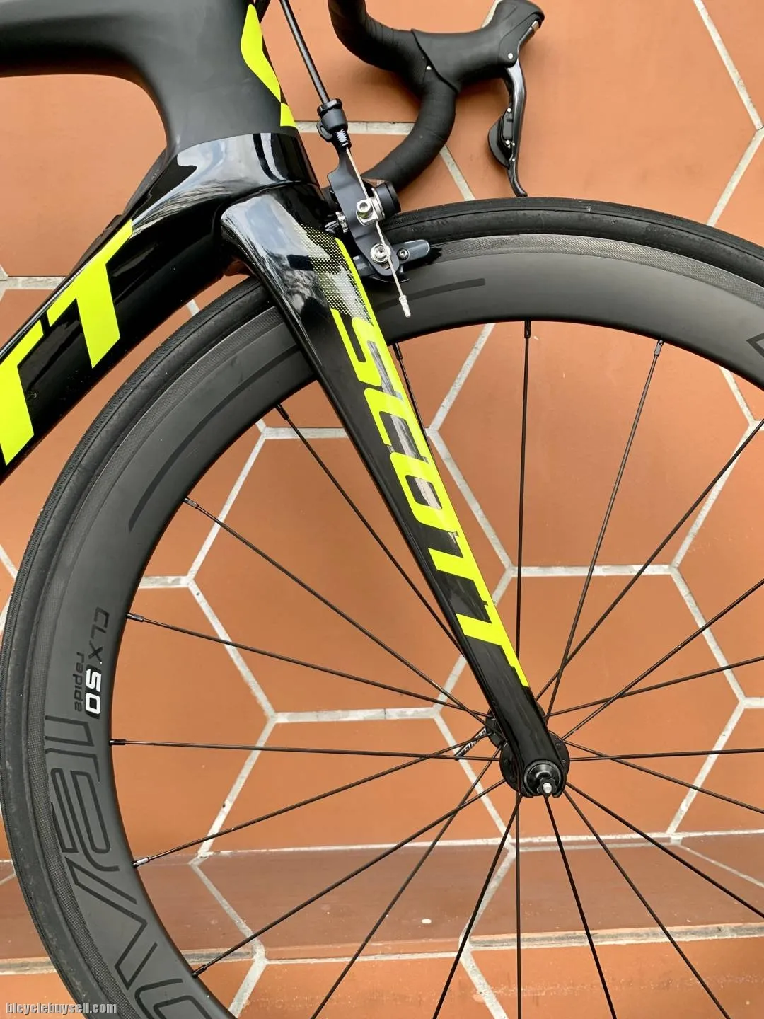 SOLD - Scott Foil10 Ultegra Di2