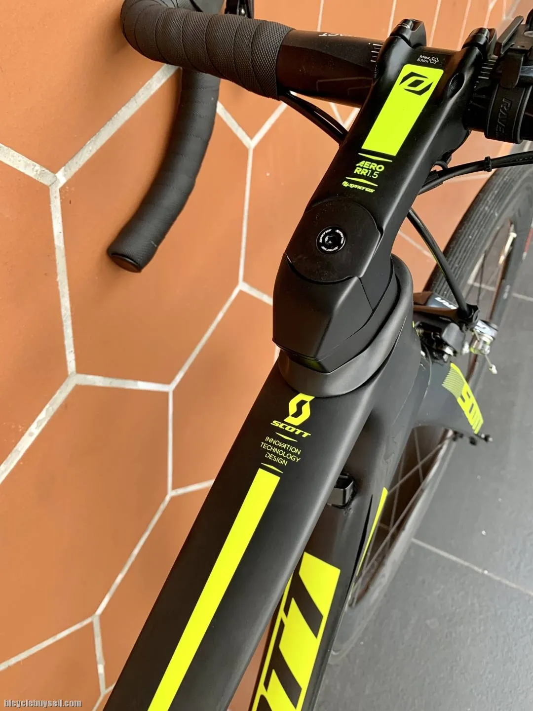 SOLD - Scott Foil10 Ultegra Di2