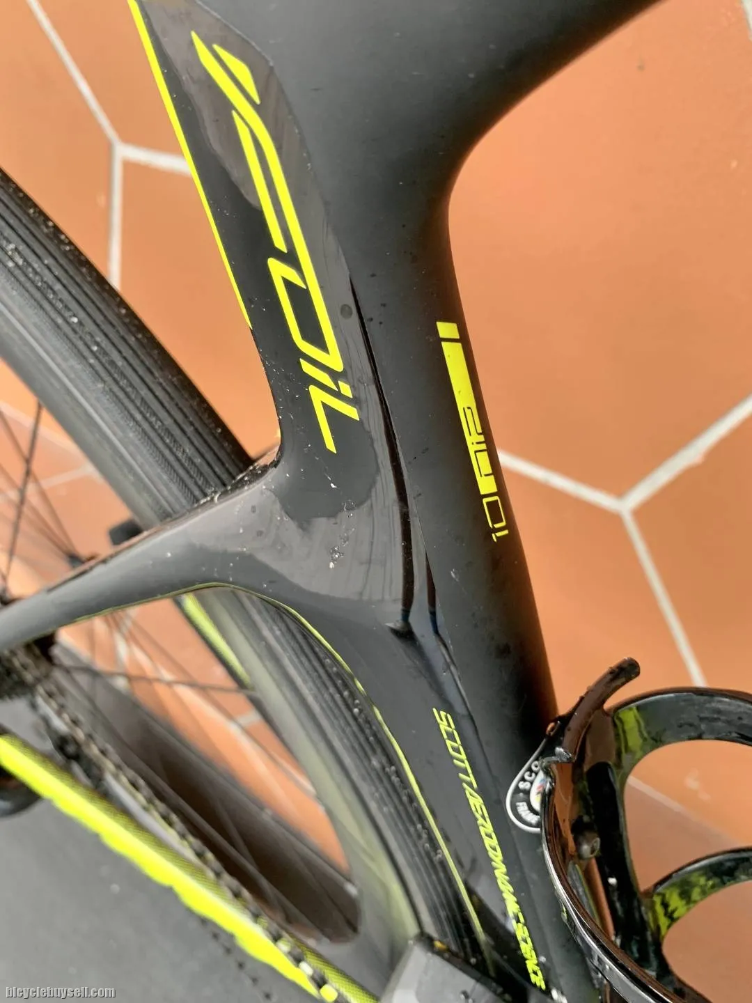 SOLD - Scott Foil10 Ultegra Di2