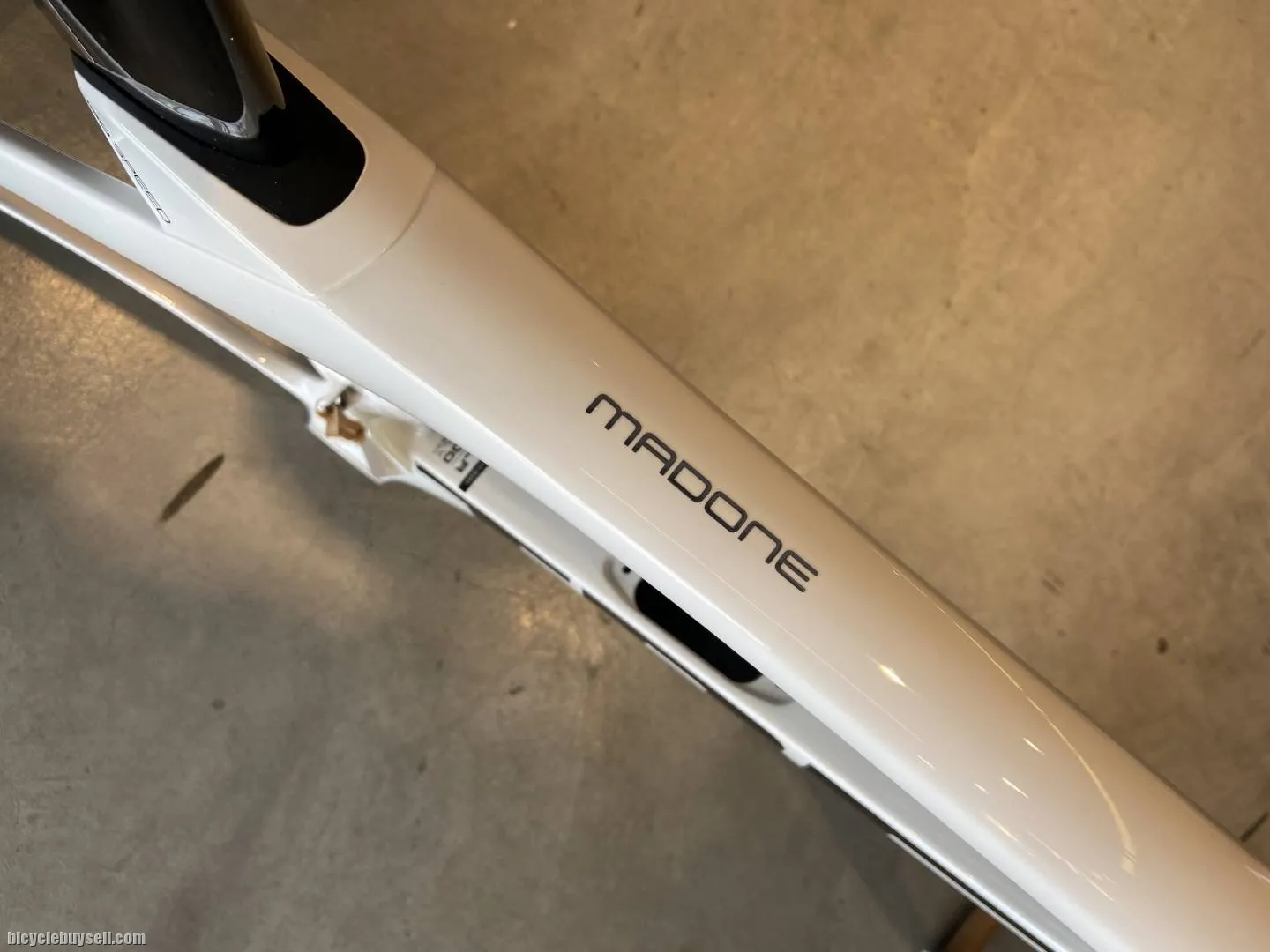 Trek Madone SLR White/Black 52
