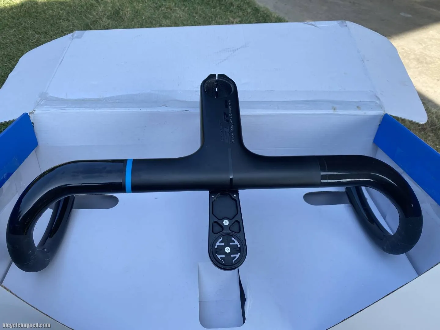 Giant integreted handlebar