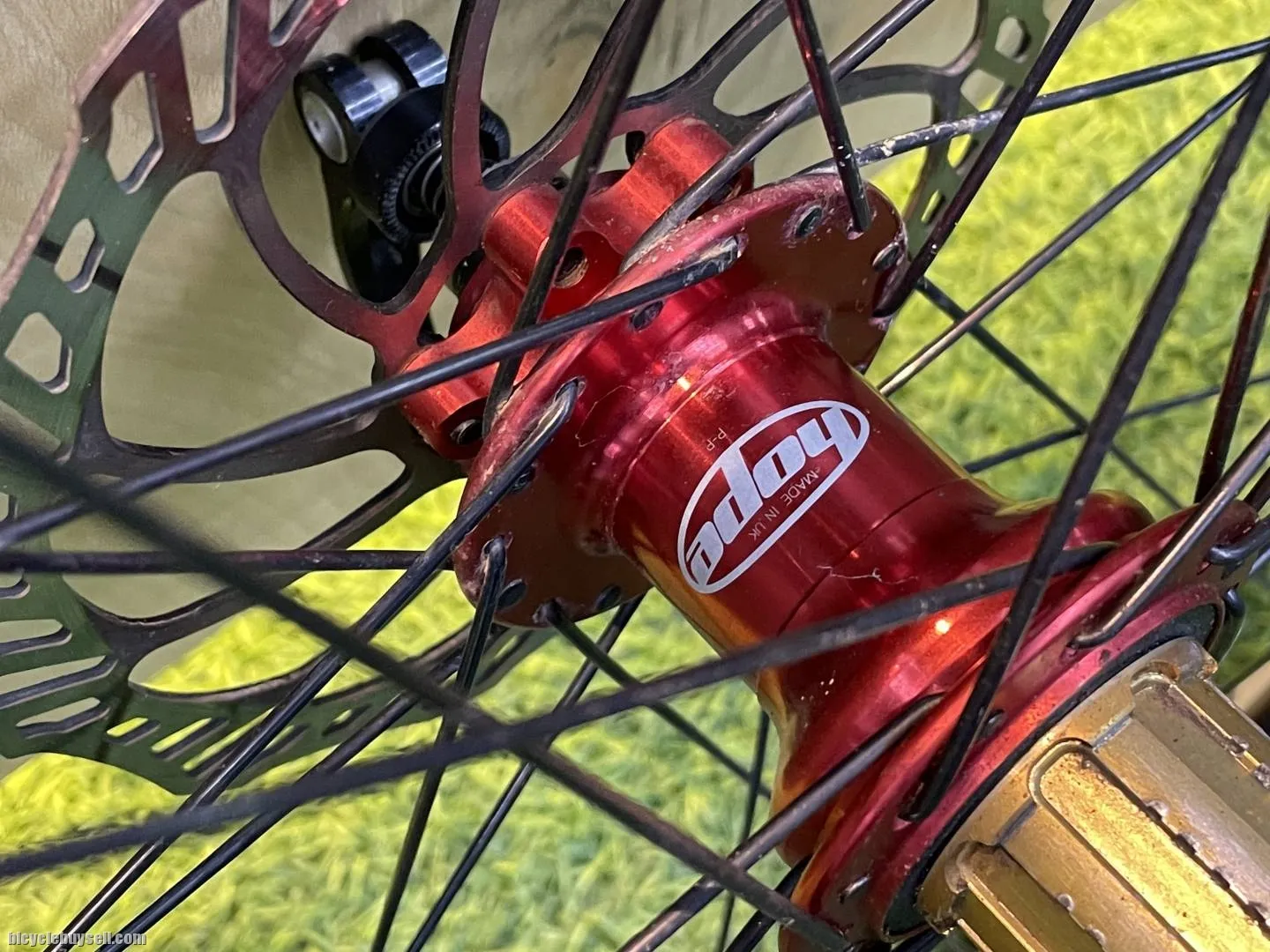 Hope Pro Evo 2 + ZTR Crest 27.5