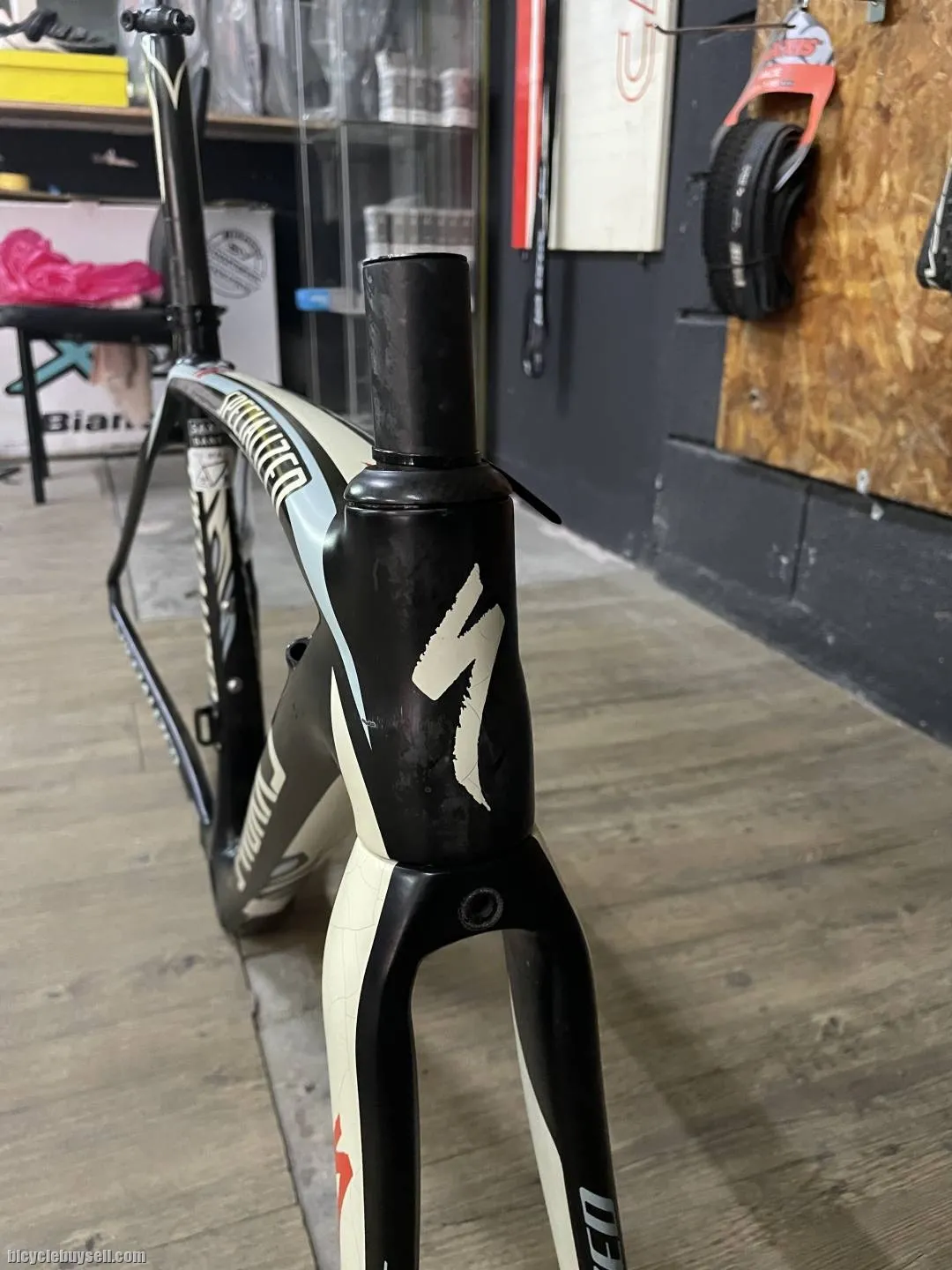 (SOLD) SPECIALIZED SWORKS TARMAC SL4 SAXO BANK TEAM EDT
