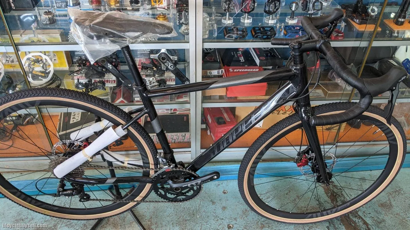 Gravel Bike Sunpeed Charon