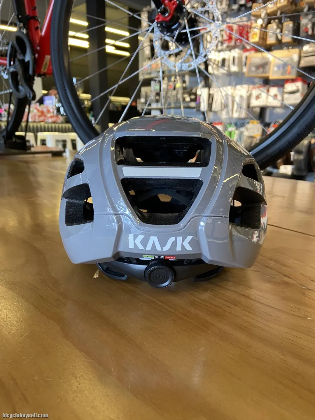 Kask Protone Icon