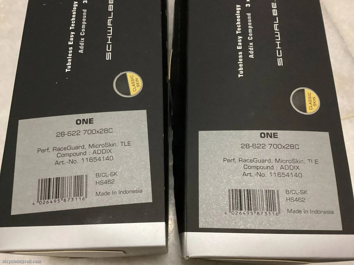 Schwalbe One MicroSkin Tubeless 28c | 1set @ free pos