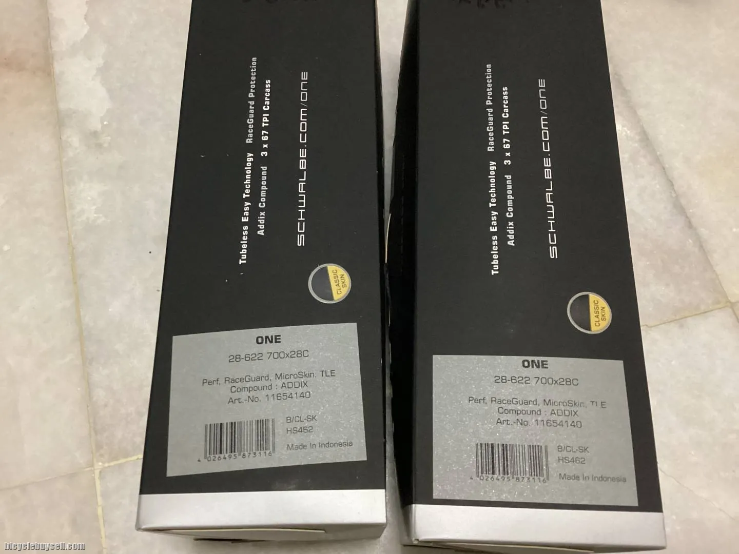 Schwalbe One MicroSkin Tubeless 28c | 1set @ free pos