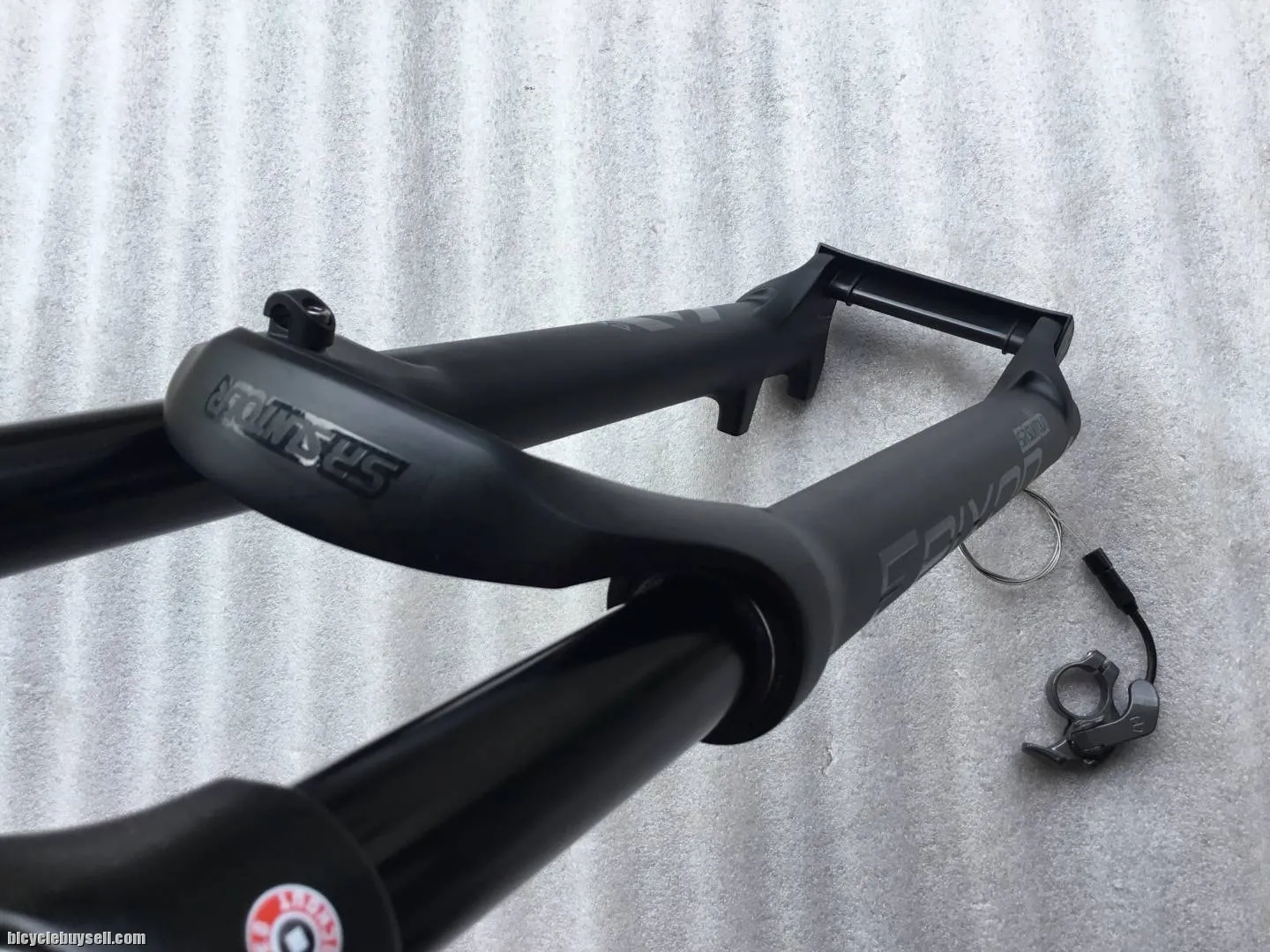 Epixon 27.5er Remote Lockout | Taiwan @ free pos