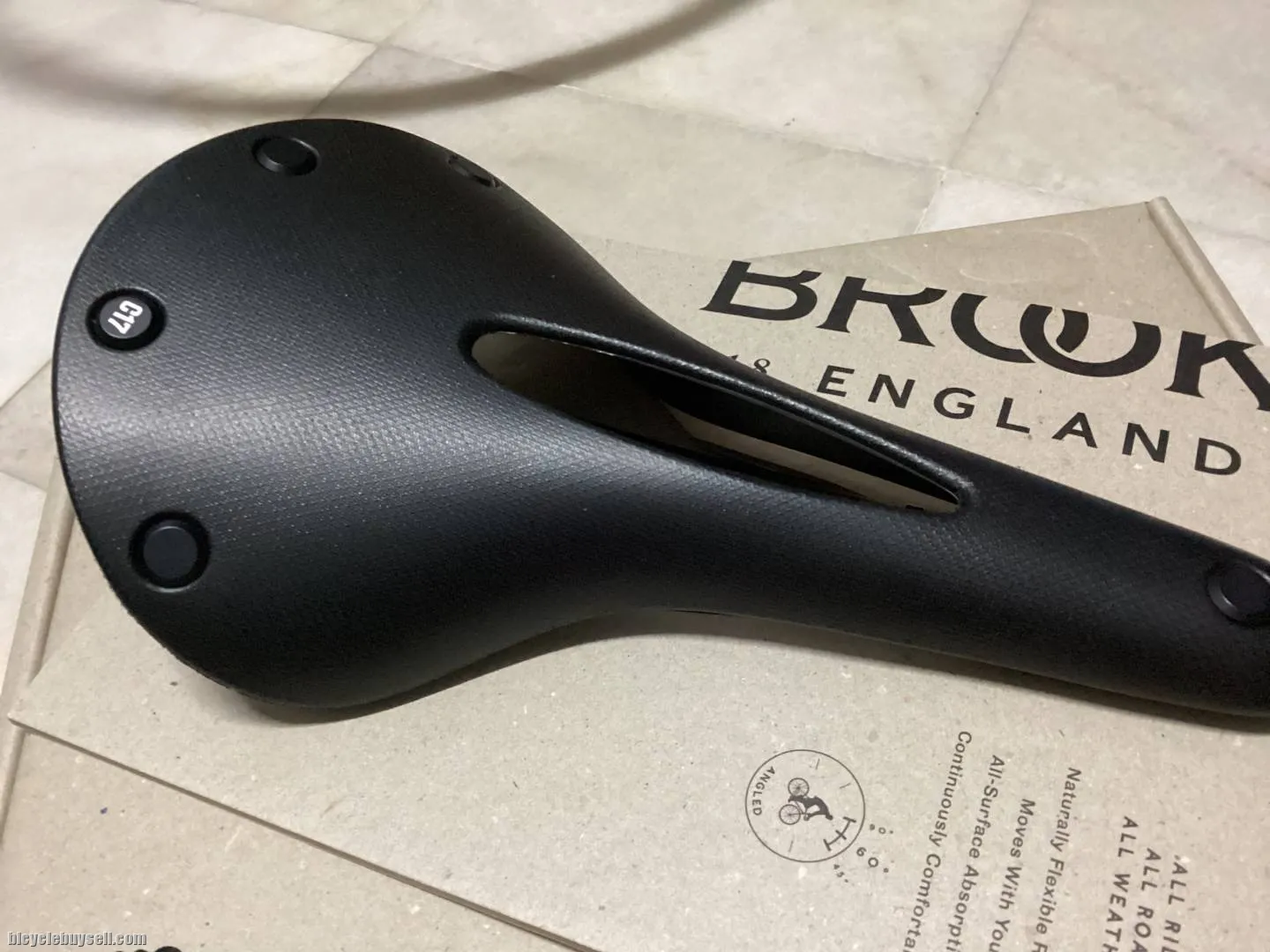 Brooks England C17 Carved | All Weather | Made Italy @ free pos