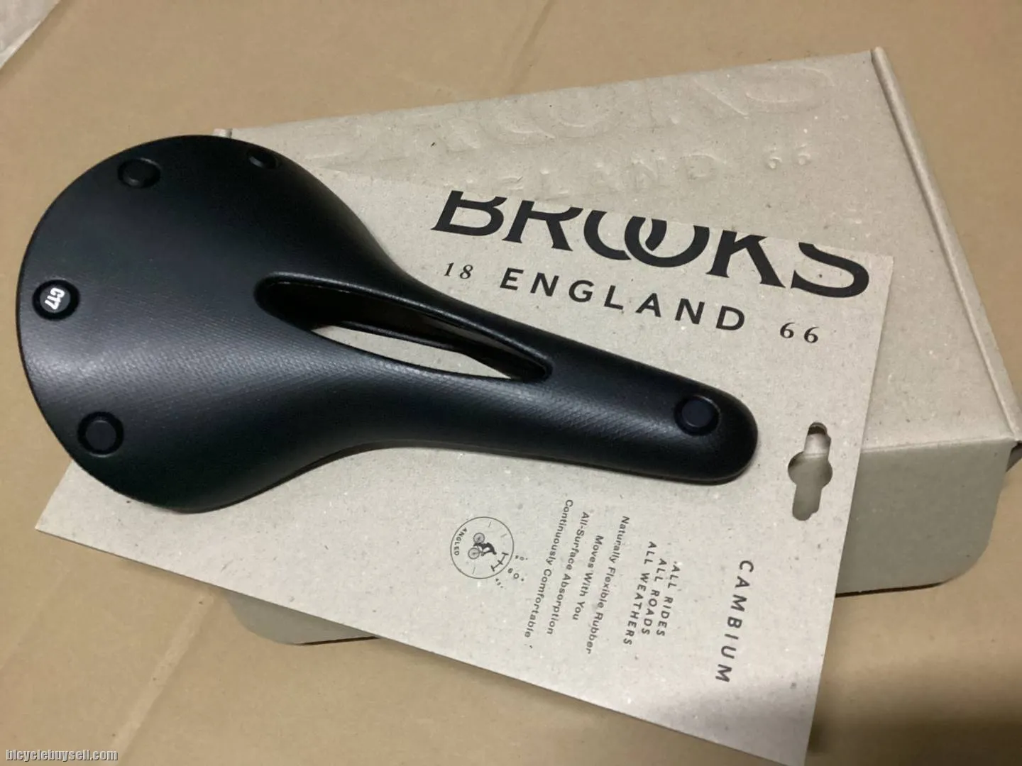 Brooks C17 Carved / All Weather / Italy Made (free pos w.m)