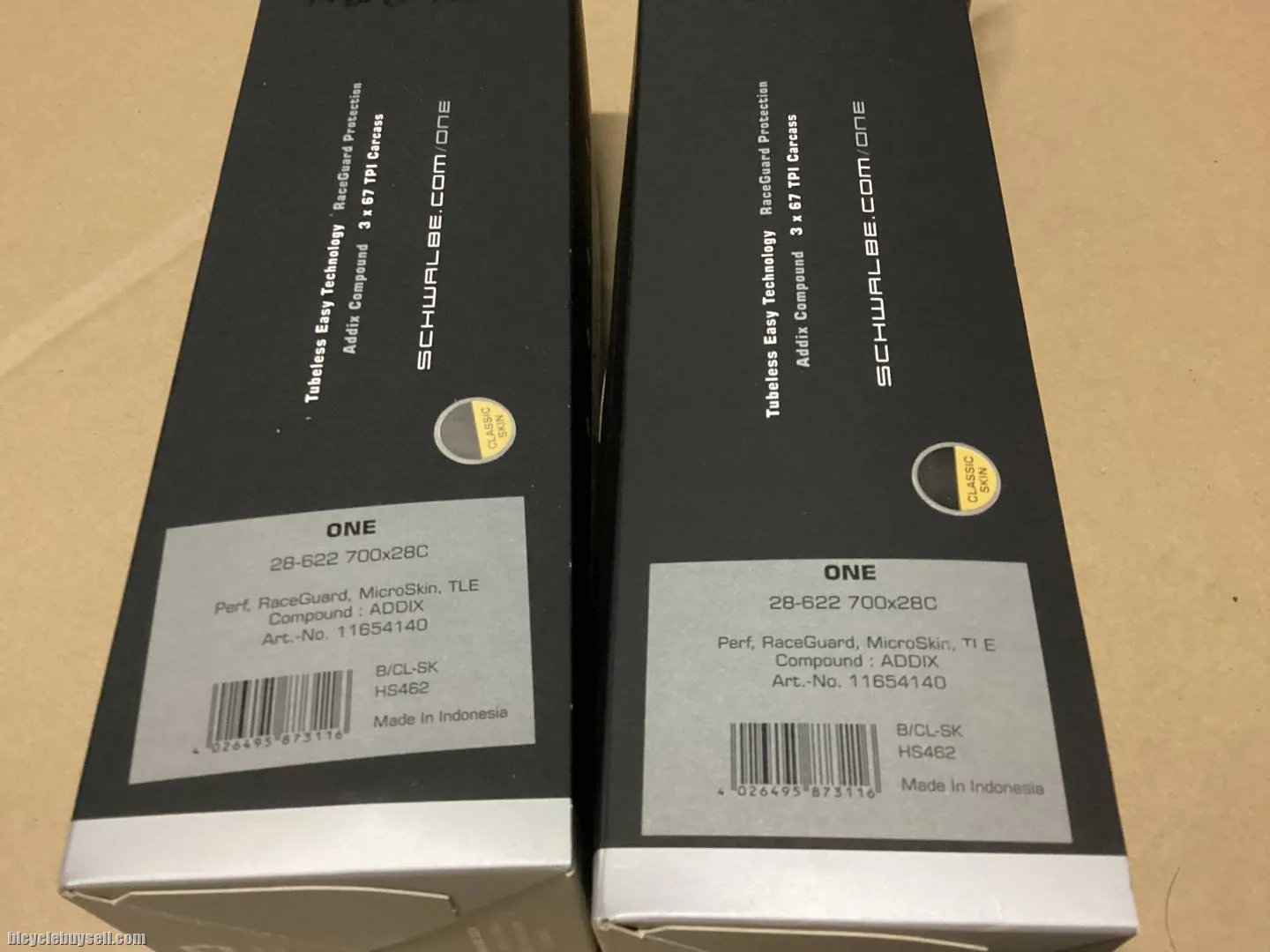 Schwalbe One Tubeless MicroSkin Classic / 28c 1set (free pos w.m)