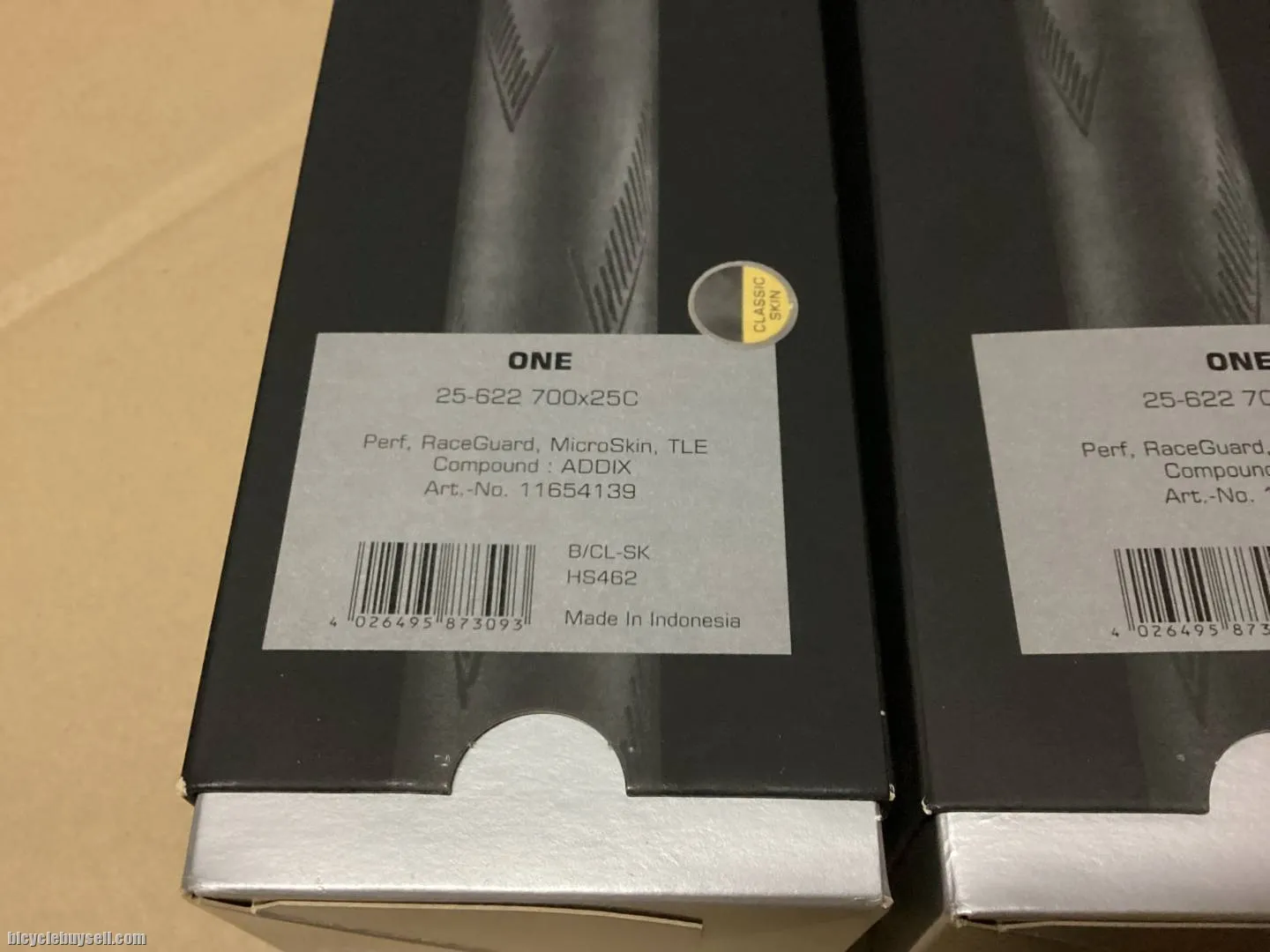 Schwalbe One Tubeless MicroSkin Classic / 25c 1set  (free pos w.m)