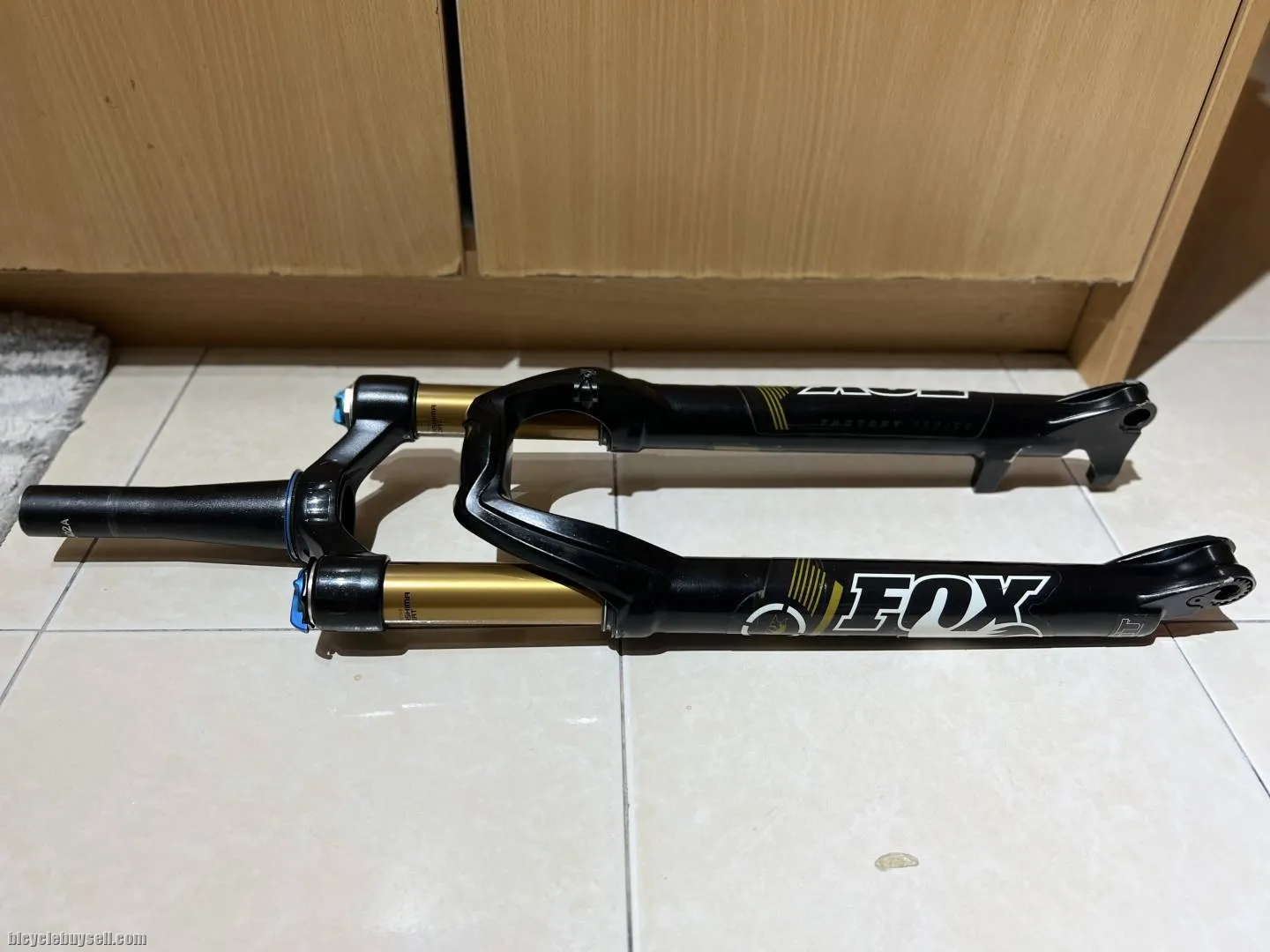 Fox 32 CTD Factory Series 100mm 27.5