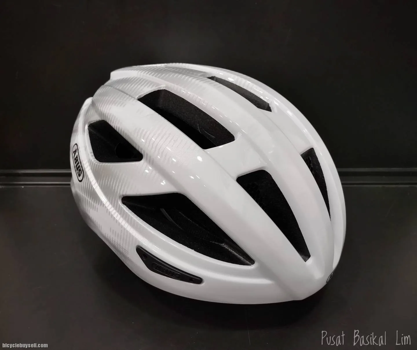 Abus Macator Helmet