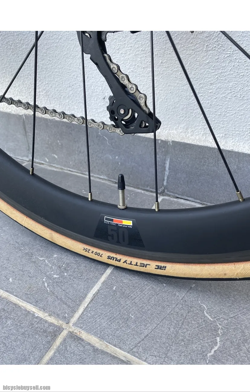 Alcott Zagota Silhouette (carbon frame &amp; carbon wheels)