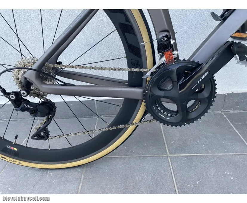 Alcott Zagota Silhouette (carbon frame &amp; carbon wheels)