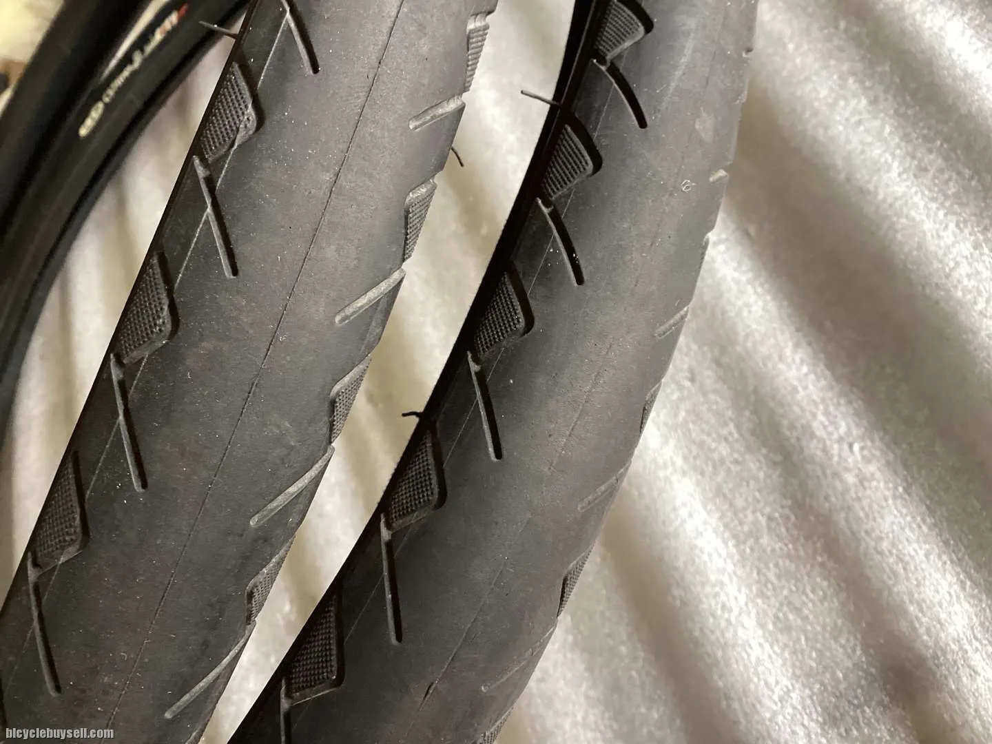 CST Folding Tire 20x1.5 406 1pair | Used @ free pos