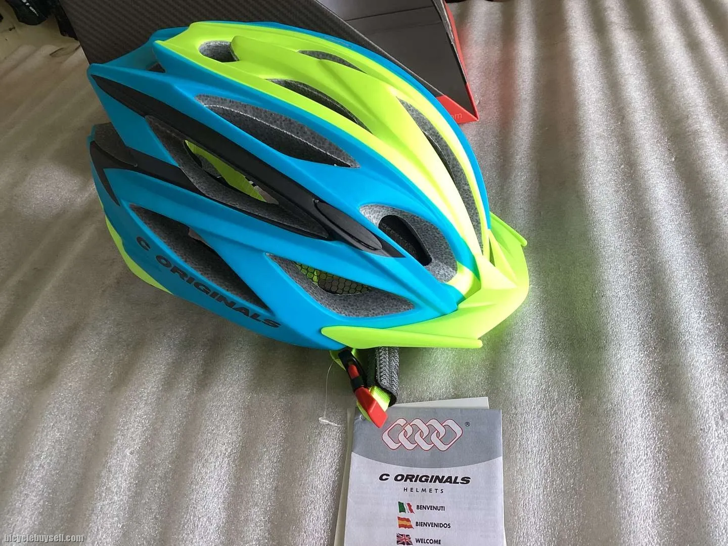 C Originals Pro Helmet | M/L 58-62cm @ free pos