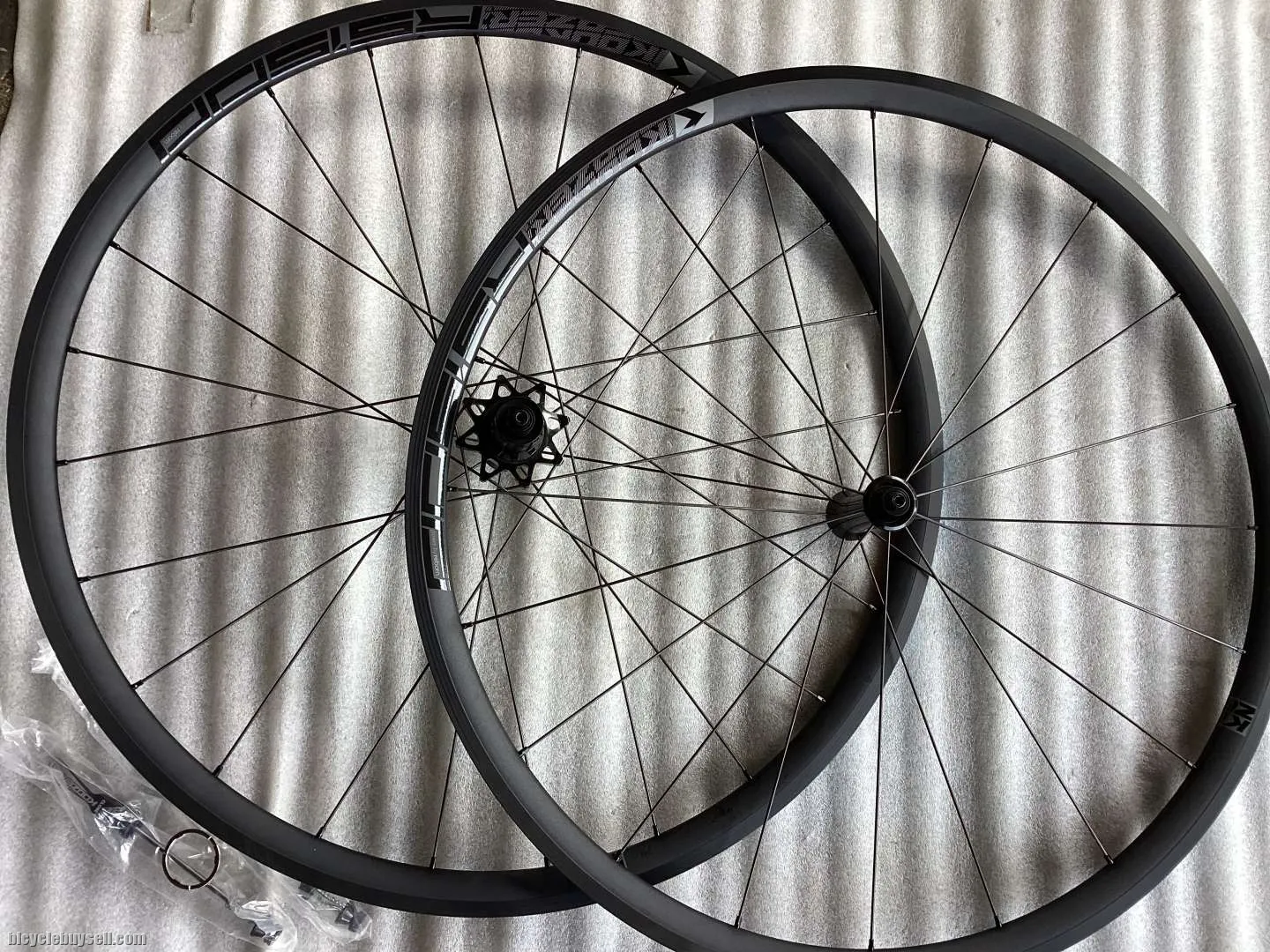 Koozer RS1500 27mm Tubeless Wheelset | DT Spoke | Light,Performance @ free pos