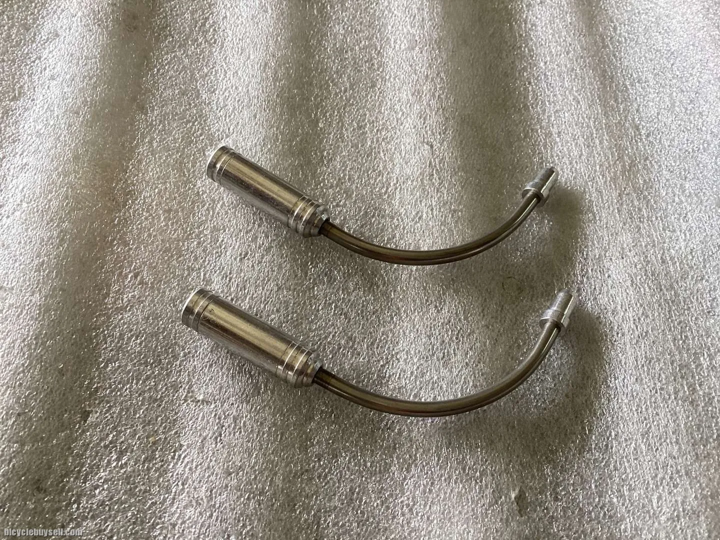 V Brake Power Modulator ABS Hose 1set @ free pos